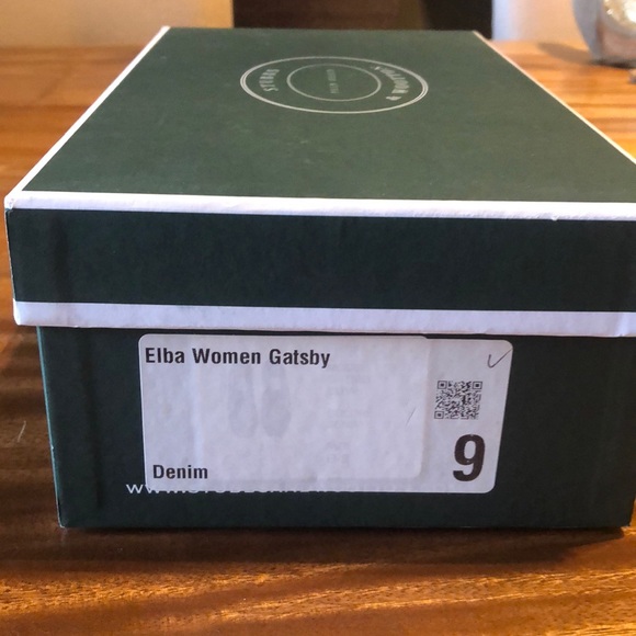 Stubbs and Wootton Elba Women Gatsby 9 - Picture 4 of 5